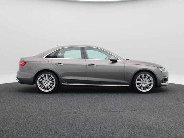 Audi A4 Limousine 35 TFSi 150 Pk Automaat Launch edition Business | Full LED | Virtual Cockpit | Trekhaak | Navigatie | 19 Inch | 75.842 Km !!