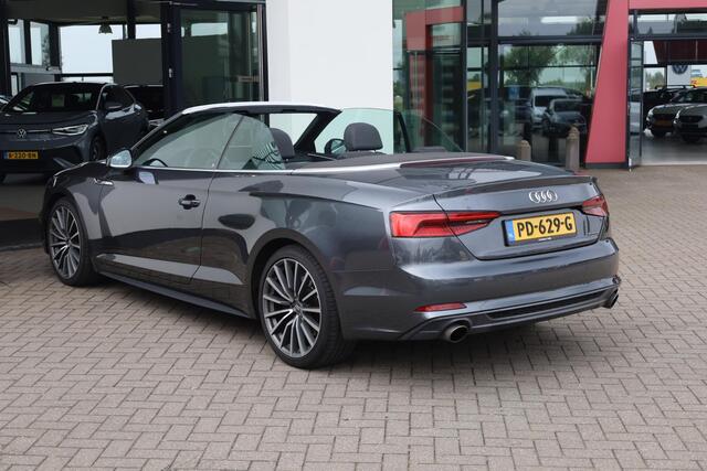 Audi A5 Cabriolet 2.0 TFSI quattro Sport Pro Line S 185KW/252PK Automaat, Door ons onderhouden, Nekverwarming, digitaal instrumentenpaneel, voorstoelen met massage functie + stoelverwarming, windschot, DAB+, 19" LMV, S-Line in en S-Line exterieur