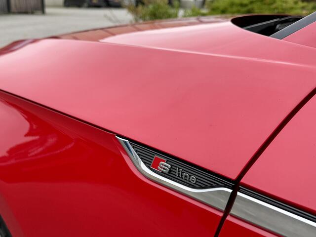 Audi A5 Coupé 40TFSI S-Line 190PK AutomaatoPanooLeder