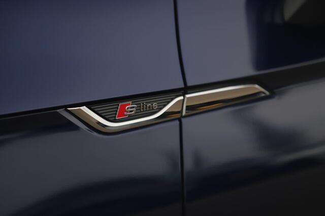 Audi A5 Sportback 35 TDI S-Line edition Automaat Navarra Blue Full LED Wegklapbare Trekhaak Virtual Cockpit Navigatie Achteruitrijcamera Clima Cruise Parkeersensor Half Leder Sportstoelen Draadloos Carplay