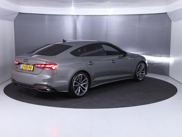 Audi A5 Sportback 35 TFSI S edition Competition 150 pk S-tronic | Verlengde garantie | Navigatie | Parkeersensoren | Stoelverwarming | S-Line |