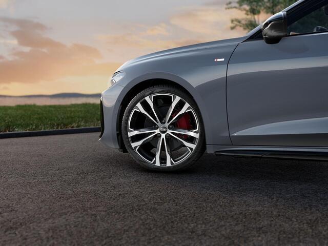 Audi A5 Avant S Edition 40 TFSI 204 PK · 20" LM Velgen · MMi Experience plus · B&O Premium 3D