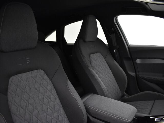 Audi A5 Limousine edition one (B10) 35 TFSI 150 PK · Tech pakket · 360 camera's ·