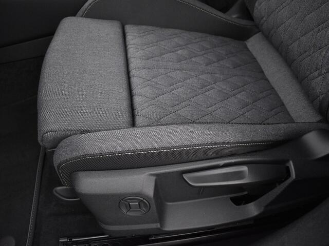 Audi A5 Limousine edition one (B10) 35 TFSI 150 PK · Tech pakket · 360 camera's ·