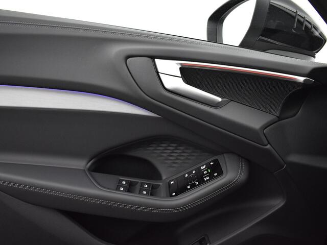 Audi A5 Advanced edition (B10) 35 TFSI 110 kW / 150 pk Li Audi A5 Advanced edition 35 TFSI 150 pk Limousine · First edition · Lederen bekleding · Sportstuur · Elektrisch verst. stoelen