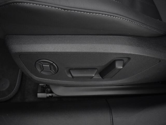Audi A5 S Edition (B10) 40 TFSI 150 kW / 204 pk Avant 7 v Audi A5 S Edition 40 TFSI 204 pk Avant · First Edition · Twinleder bekleding · Elektrische verst. stoelen
