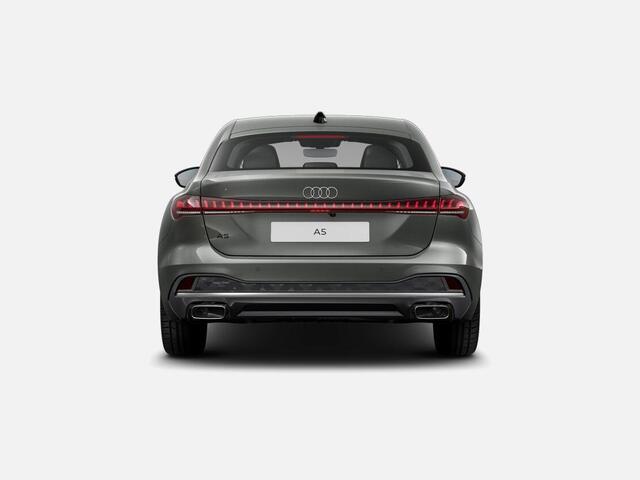 Audi A5 Limousine Advanced edition 35 TFSI 150 pk · First edition · Lederen bekleding · Sportstuur · Elektrisch verst. stoelen · Velgen zwart gepoedercoat