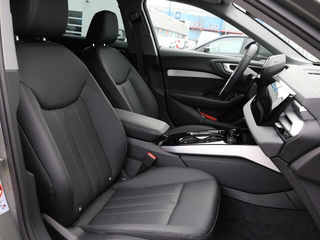 Audi A5 Limousine 2.0 TFSI First Edition | 150 pk | Lederen bekleding | Elektrisch verstelbare stoelen | Privacy glas |