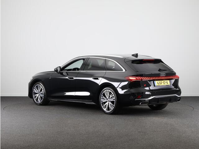 Audi A5 Avant 2.0 TFSI edition one Audi A5 Avant 2.0 TFSI edition One 204pk | 19 inch lichtmetalen velgen | Elektrisch verstelbare voorstoelen | Parkeer assistent plus