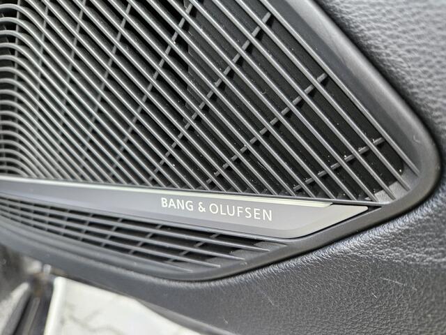 Audi A5 Coupé 2.0 TFSI ultra Launch Edition 190pk 2 x S Line | Panodak | Bang & Olufsen | Virtual | Camera | 19"L.M | Apple Carplay | Alcantara Sportstoelen Verwarmd | Sfeerverlichting |