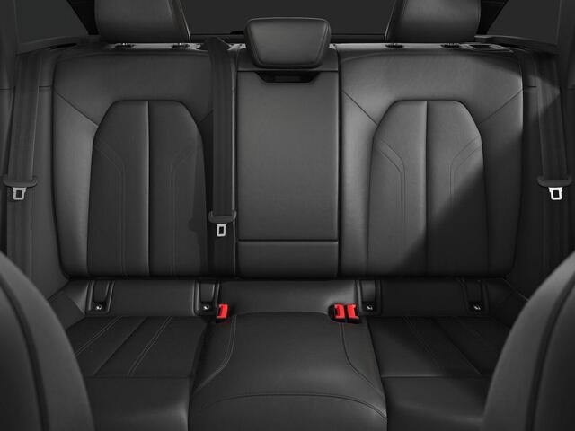 Audi A5 Avant S edition 35 TFSI 150 PK · Optiekpakket Zwart · Ambiente lichtpakket pro · 19" LM Velgen · Lederen bekleding ·