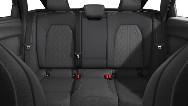 Audi A5 Avant e-hybrid quattro 299 S tronic S edition Automaat | S line-interieur met sportstoelen en zwarte stoffen-kunstlederen bekleding | Sportstoelen voor | Grootlichtassistent | Audi soundsystem | Achteruitrijcamera | Automatisch dimmende binnenspiegel | LE