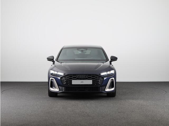 Audi A5 Limousine 2.0 TFSI edition one S-edition, optiekpakket zwart, matrix-led koplampen, MMI bijrijdersscherm, omgevingscamara's, adaptive cruise control