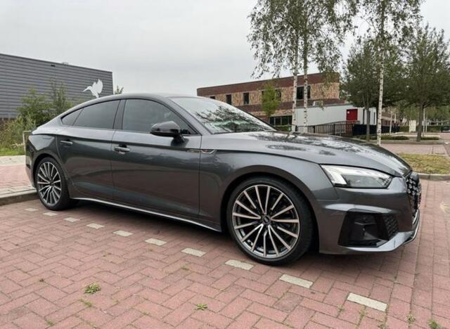 Audi A5 35 TFSI S ed. Comp. | 3X S-Line | Matrix | Camera | Stoelverwarm