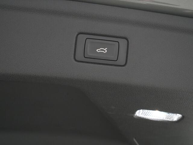 Audi A5 Sportback 35 TFSI S 150pk S edition Competition Panoramadak S Line Navigatie