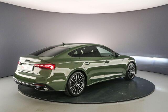 Audi A5 Sportback 35 TFSI S edition | Massage | Matrix | Optiek Zwart | Elek. Stoelen | Achteruitrijcamera | S Line | 19 inch | Audi Sound |
