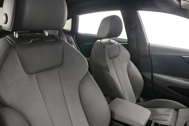 Audi A5 Sportback 35 TFSI S edition | Massage | Matrix | Optiek Zwart | Elek. Stoelen | Achteruitrijcamera | S Line | 19 inch | Audi Sound |