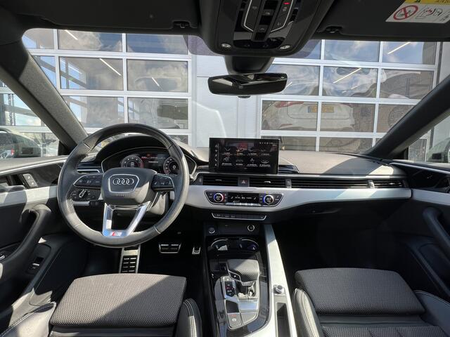 Audi A5 Sportback 40 TFSI S edition | Navigatie/Android/Apple Carplay | LM Velgen 19" | Elektrsiche Glazen Panoramadak | Verwarmde Voorstoelen/Achterbank/Stuur/Voorruit | Adaptieve Cruise Control |