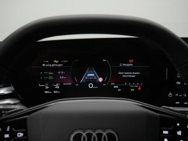 Audi A5 Avant 2.0 e-hybrid 367 pk S-tronic quattro S edition Competition / S-Line | Trekhaak | Twinleder | Elektr. verstelbare stoelen | Achteruitrijcamera | Stoelverwarming | Navigatie