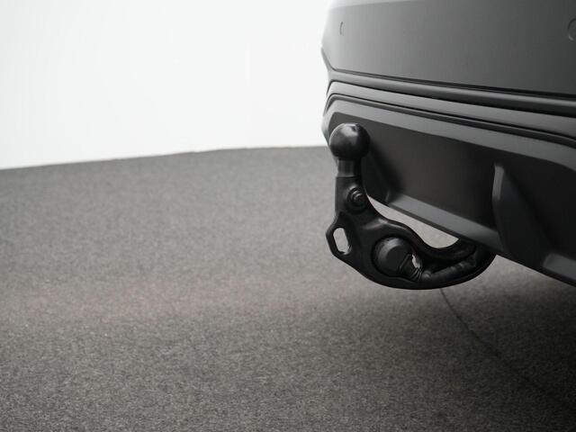 Audi A5 Avant 2.0 e-hybrid 367 pk S-tronic quattro S edition Competition / S-Line | Trekhaak | Twinleder | Elektr. verstelbare stoelen | Achteruitrijcamera | Stoelverwarming | Navigatie
