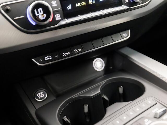 Audi A5 Sportback 2.0 TFSI Sport Automaat 191Pk (NAVIGATIE, CLIMATE, PLAT STUUR, SPORTSTOELEN, GETINT GLAS, LM VELGEN, NIEUWE APK, NIEUWSTAAT)