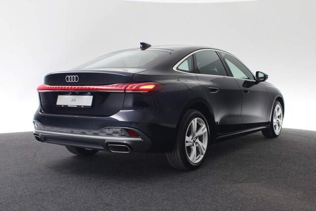 Audi A5 Limousine 35 TFSI 150 PK Advanced edition Audi A5 Limousine 35 TFSI 150PK S-tronic Advanced edition | Stoelen voor, elekt. verstelb. | Standaardst zwart leder-kunstl | Ambiente lichtpakket plus