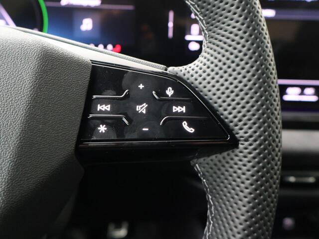 Audi A5 Avant S edition (B10) 2.0 TFSI e 220 kW / 299 PK Avant Keyless Entry | Omgevingscamera's | Stoelverwarming | Adaptieve Cruise Control | Audi R8 Exclusive lak | Alcantara Stoelen |