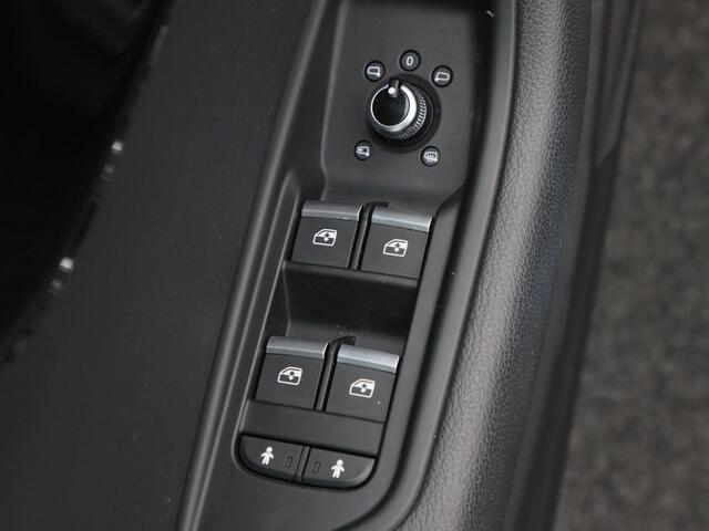 Audi A5 Sportback 35 TFSi 150 Pk Automaat S-Line edition | Cruise Control | Stoelverwarming | Stuurverwarming | Achteruitrijcamera | Navigatie | Bluetooth | 19 Inch | 90.031 Km!!