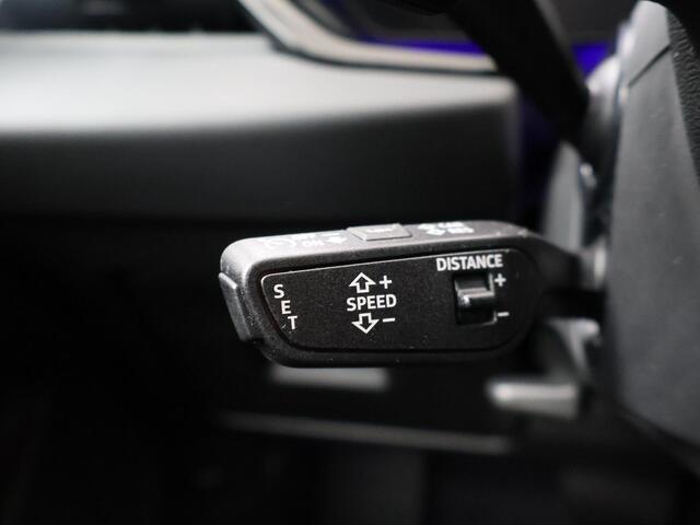 Audi A5 Limousine Advanced edition 35 TFSI S tronic | 150 PK | Automaat | Verwarmbare voorstoelen | LED verlichting | Apple Carplay/Android Auto | Adaptive cruise control |