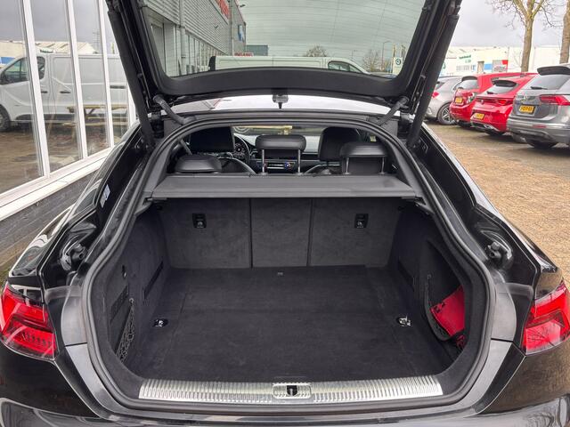 Audi A5 Sportback 2.0 TDI Launch Edition | 3x S Line | Sfeerverlichting | Parkeer Camera | LED