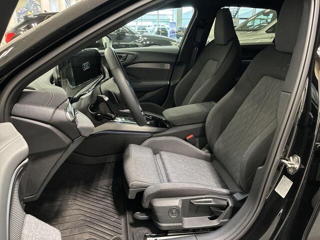 Audi A5 Avant 2.0 299pk S-tronic e-hybrid quattro S edition · 360 Camera · Wegklapbare Trekhaak · Keyless · Apple/Android Car Play · 19'' Inch · Garantie t/m09-07-2029 of 100.000km