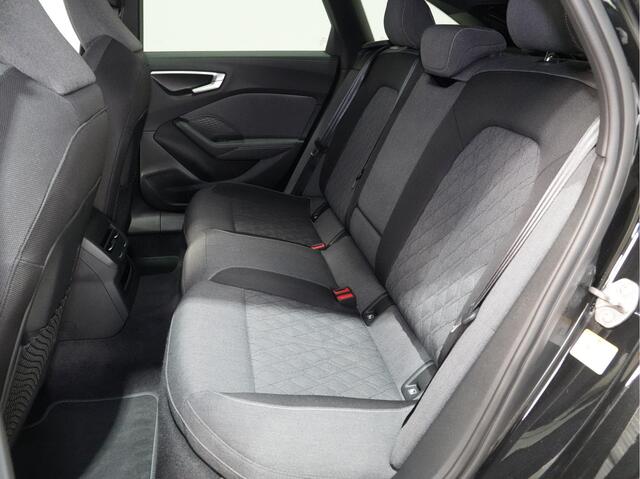 Audi A5 Avant 2.0 TFSI 204pk S-line Camera audi sound 19"velgen privacy glas 65