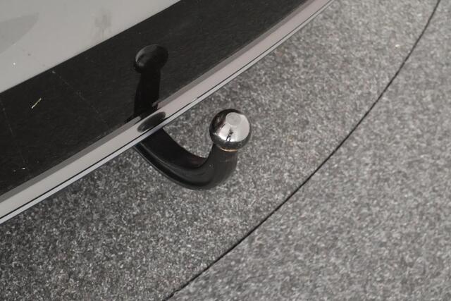 Audi A5 Sportback 40 TFSI 190pk S Edition Trekhaak Camera Stoelverwarming Virtual Cockpit Navigatie 2x S-Line