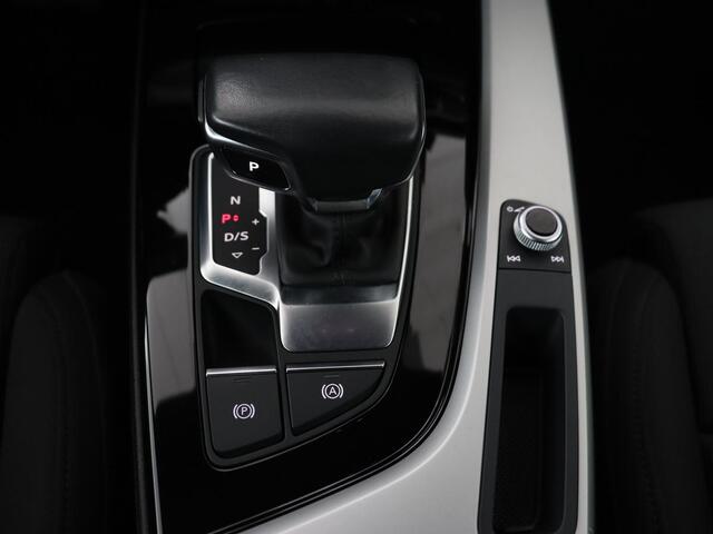 Audi A5 35 TFSI Business Edition | Matrix LED | Elektrische stoelen | Trekhaak | Park Assist | Virtual Cockpit | Carplay | Camera | Sportstoelen | Navigatie | Climate control | Memory