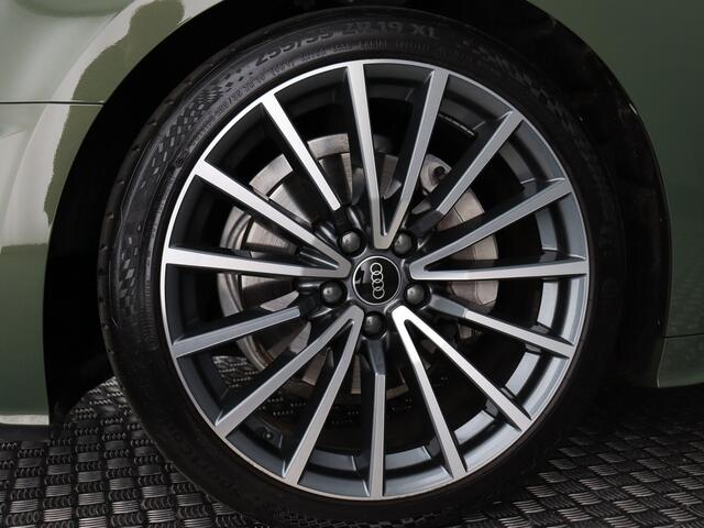 Audi A5 Sportback 40 TFSI S edition Competition (Pano / Camera / Massage / Sfeerverlichting)