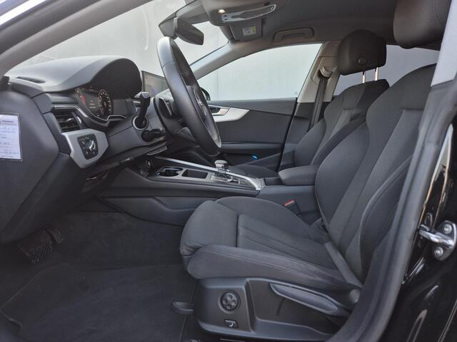 Audi A5 Sportback 40 TFSI Launch edition Sport / Facelift / Assitentie pakket Rijden / Assistentie pakket Parking / Trekgewicht 1500 kg / Elektrische achterklep / Stoelen met massage functie / Stoelverwarming / Adaptief cruise control / Achteruitrijcamera / Keyle