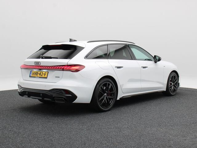 Audi A5 Avant 2.0 e-hybrid 299 Pk quattro S line | Stoelverwarming | 360 Camera | Adaptive Cruise | Bijrijdersdisplay | Matrix LED | CarPlay | 19 Inch | 10.332 Km !!