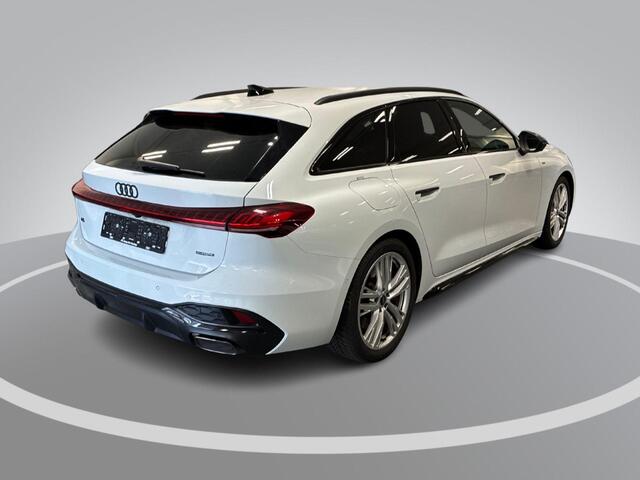 Audi A5 Avant 2.0 367pk S-tronic e-hybrid quattro S edition · 360 Camera · Wegklapbare Trekhaak · Bang & Olufsen Audio · Bijrijder Display · Zwart Optiek · 19'' Inch · Garantie t/m 26-07-2030 of 100.000