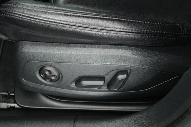 Audi A5 Sportback 35 TFSI 150pk Bns Ed. Leder Memory Stoelverwarming 360Camera Virtual Cockpit Navigatie