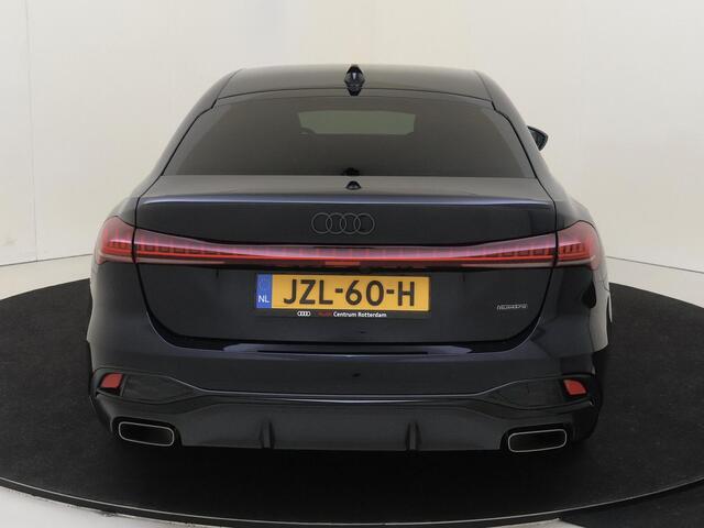 Audi A5 Limousine 2.0 e-hybrid quattro S edition | 20 inch lm velgen | Optiekpakket zwart | Privacy glass | S-line in- en exterieur
