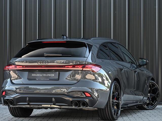 Audi A5 Avant 2.0 e-hybrid quattro S edition Competition | Nimbus grey | 367pk | S-Seats | Panoramadak | B&O Sound | Head-Up | 360 Camera | Adaptive Cruise | Trekhaak | Passagiers display |
