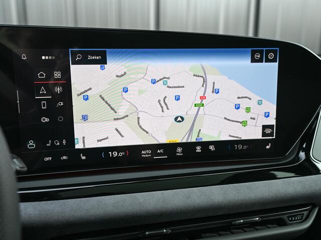 Audi A5 Avant 2.0 e-hybrid quattro S edition Competition | Nimbus grey | 367pk | S-Seats | Panoramadak | B&O Sound | Head-Up | 360 Camera | Adaptive Cruise | Trekhaak | Passagiers display |