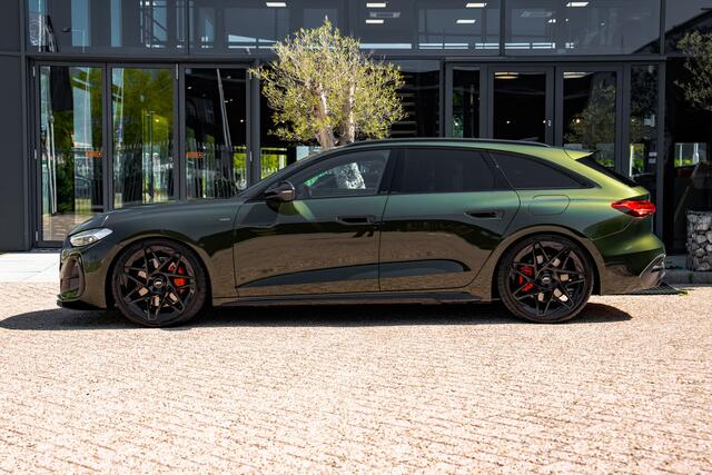 Audi A5 Avant 2.0 e-hybrid ABT quattro Competition | Audi Exclusive Designo Olive | Panoramadak | Tech Pro | MMI Pro | Massagefunctie | Carbon | 20" | S- sportonderstel | Head up | B&O | Stuurverwarming