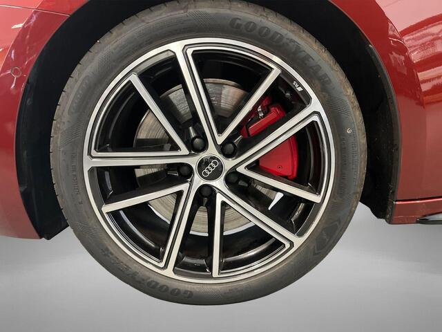 Audi A5 Avant 2.0 367pk S-tronic -e-hybrid Quattro S edition · 360 Camera · Wegklapbare Trekhaak · Apple/Android Car Play · Elek. Voorstoel · 19'' Inch · Garantie t/m 26-11-2030 of 100.000km