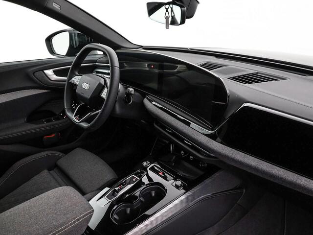 Audi A5 Avant 2.0 e-hybrid Quattro 299pk S-Tronic S Edition · 360 Camera · Inklap. Trekhaak · Bijrijdersscherm · Side Assist · Keyless · Matrix LED · Garantie t/m 05-08-2029 of 100.000km