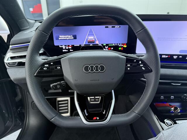 Audi A5 Avant 2.0 e-hybrid quattro S edition Competition | 367 PK | SoH 100% | Trekhaak | Panoramadak | Area view 360 | Matrix LED koplampen | Stoelverwarming |