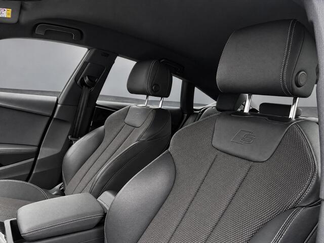 Audi A5 Sportback 35 TFSI 150pk S-tronic S edition Competition · Camera · Trekhaak · Apple/Android Car Play · P-Sensoren · Elek. Achterklep · 19'' Inch ·