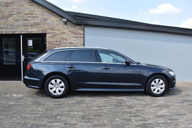 Audi A6 2.0 TDI U. Premium Ed. Panorama, AUT, Xenon