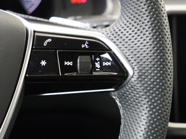 Audi A6 Avant 50 TFSI e quattro S edition Competition | Trekhaak | Parkeerassistent | 4-zone airco | Stoelverwarming voor en achter | Navigatie Plus | Adaptieve Cruise control | Elektrische achterklep |