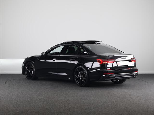 Audi A6 Limousine 50 TFSI e quattro S-Line 299 pk | Panoramadak | Navigatie | Parkeersensoren (Park assist) | Stoelverwarming |